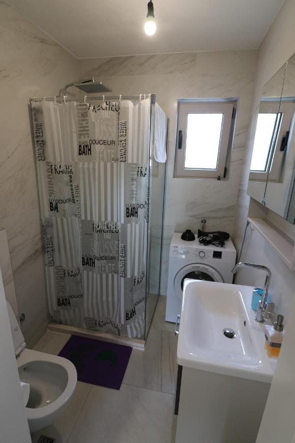Apartment Sandrita Cattaro Esterno foto