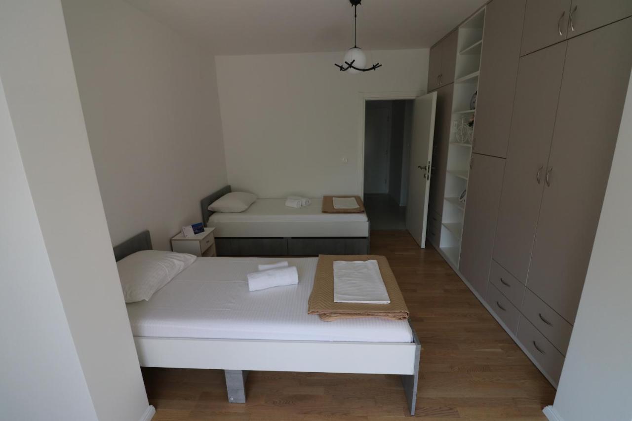 Apartment Sandrita Cattaro Esterno foto